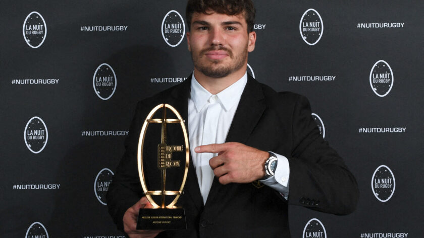 Antoine Dupont nommé meilleur joueur du Top 14 pour la 3e fois consécutive à la nuit du rugby